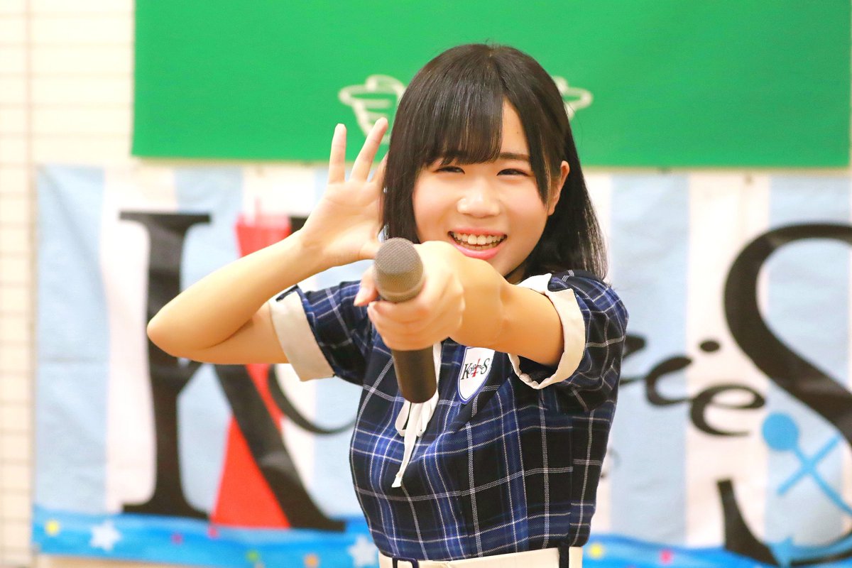 KOBerrieS 令和元年初日東急ハンズ三宮KOBerrieS ♪ ライブゆり❗#KOBerrieS #小形優莉#東急ハンズ三宮店 https://t.co/dJBGCwRRJr