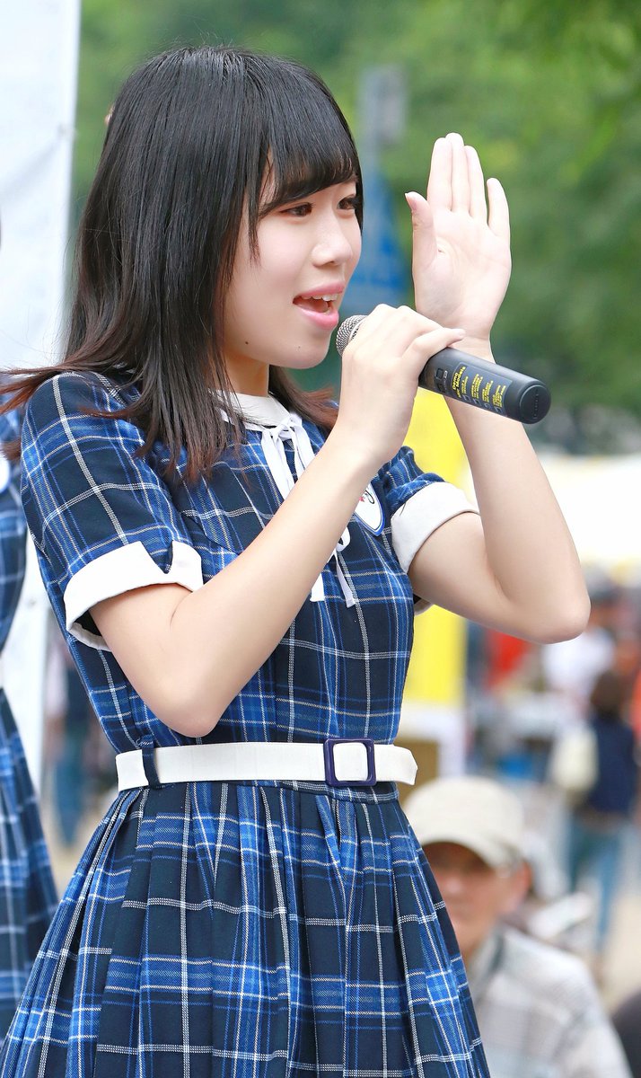 KOBerrieS 神戸まつりサンテレビステージKOBerrieS ♪ ライブゆり❗#KOBerrieS #小形優莉#神戸まつり#神戸のまちにはコウベリーズがいる #サンテレビ https://t.co/PFKCcAqW0l