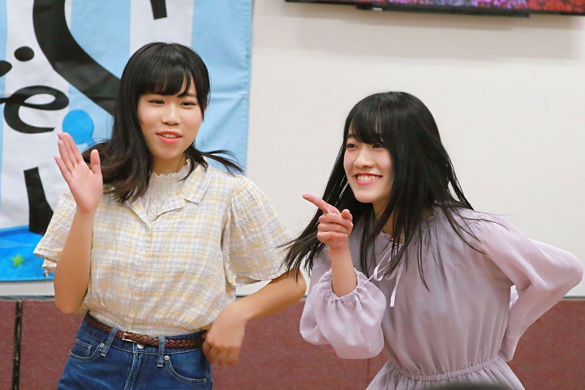 KOBerrieS KOBerrieS ♪ りさゆり企画ライブ思い出エールでスタートしました、なんか服装違和感感じたけどお互いの服交換したの話し聞いてなるほどと思いました❗#KOBerrieS #花尾理彩#小形優莉 https://t.co/N1tPRvR3IW