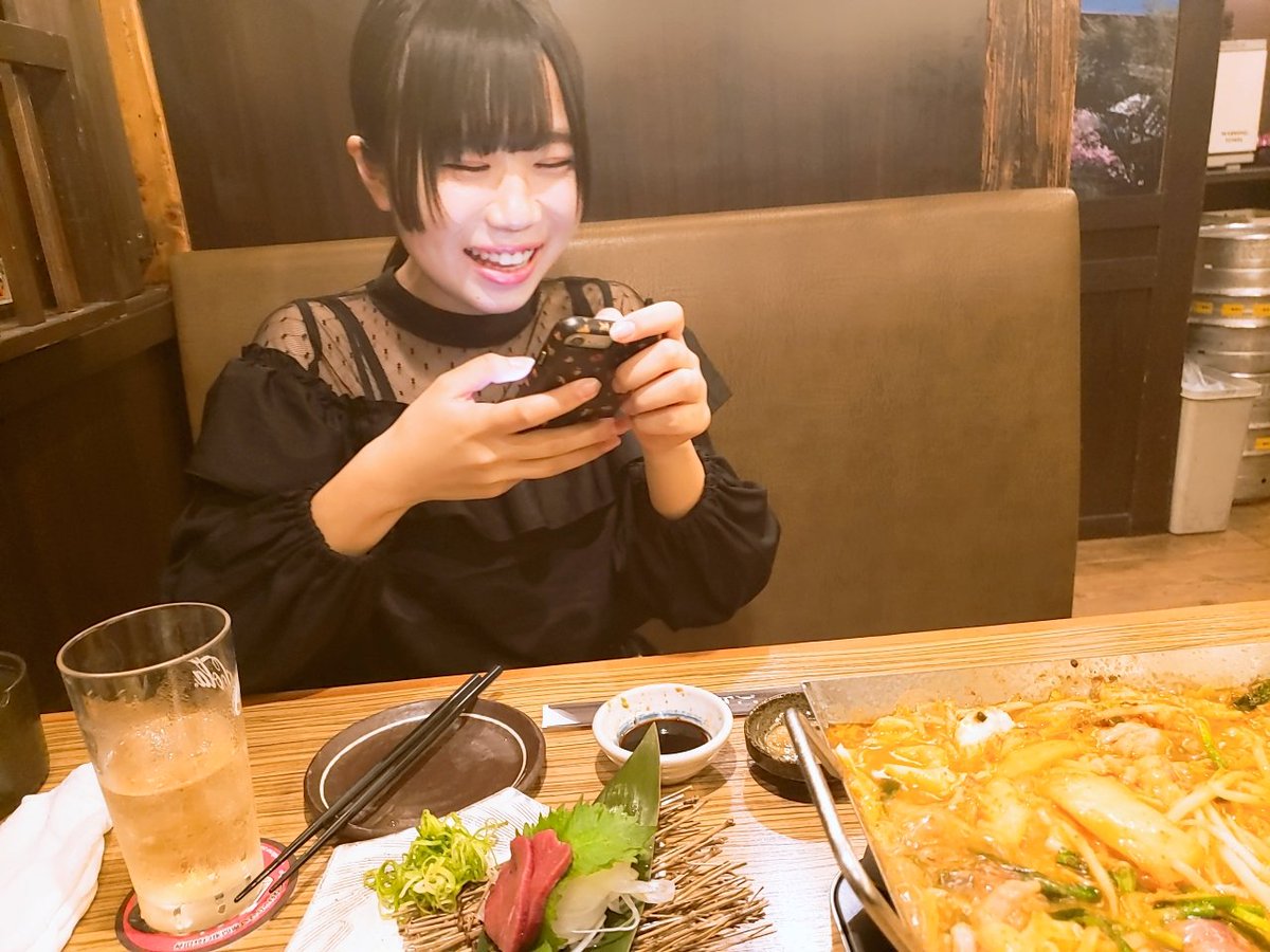 KOBerrieS ゆりお誕生日おめでとう🎉ゆりとは気があったり趣味が一緒だったり一緒にいてほんとに楽しくて😁出会ってからまだ1年ぐらいしかたってないけど私にとってかけがえのない存在です(///ω///)💦最高で最強の同期です✨✨普段は恥ずかしいから言わないけど大好きだよ～😊💕💕#KOBerrieS https://t.co/0ZQbCQudKS