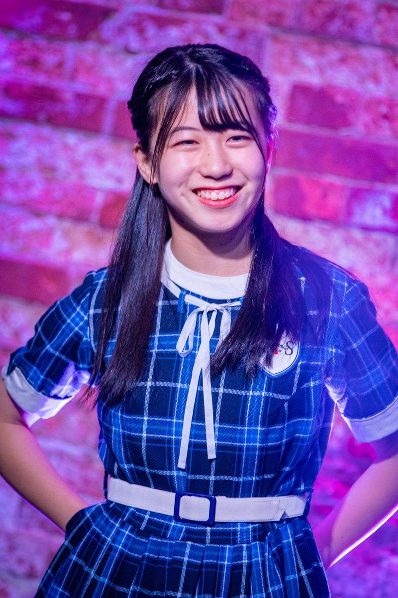 KOBerrieS 2019/8/11 定期公演MarinePartyVol.8@神戸煉瓦倉庫K-wave KOBerrieS♪ 7月加入の新メンバー古川莉子ちゃん。やっと撮れました。はぁ...なんという透明感と清涼感。1家に1台あるとエアコンいらなさそうです。ご家族も美しい方ばかりで勝ち組の家系の匂いがします。15歳。 #古川莉子 #りこりこ https://t.co/My32QK69ht