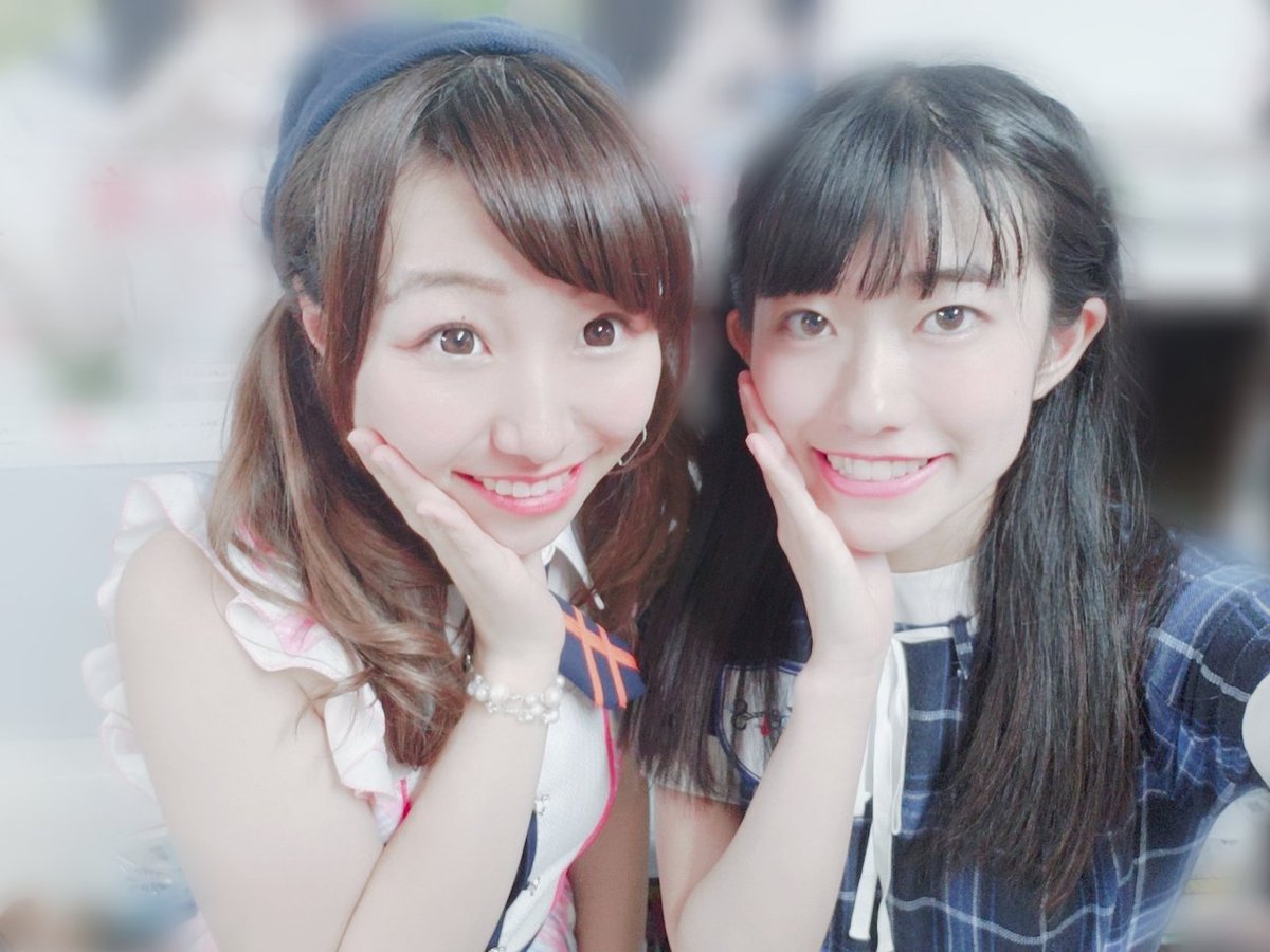 KOBerrieS 雫さん、紗愛さん、りったんさんに初めて会えました～(*´∇｀*)🎶🎶雫さんは実は同い年でお話ししたらめちゃめちゃ面白い方でした😁紗愛さんは背が高くて綺麗で沢山お話しできました～😁りったんさんはずっと気になっててやっとお話しできて更に大好きになりました😁#おーえすゆー#KOBerrieS https://t.co/SkUO4KmIcH