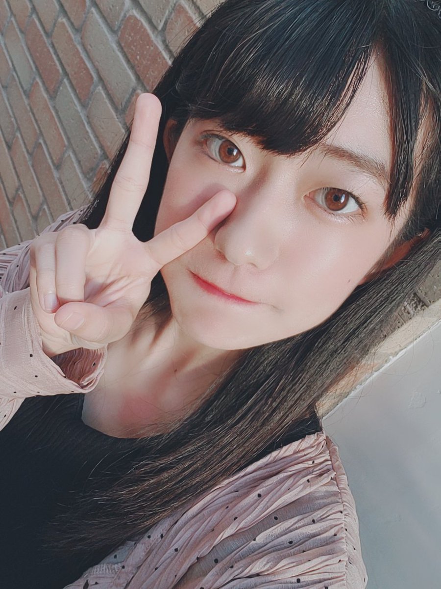 KOBerrieS おはようさんさんﾍ(｀･ω･)ﾉ☀️最近『#神戸』って言うと“#おしゃれ”って言われることが多いからイメージ通りの女子になりたい✨✨というわけで本日の自撮りは『#神戸女子』のイメージ🤣🤣今日も天気が良いから1日暑そうやねぇ～(´∀｀;)💦💦今日も１日頑張ろう(p｀･Д･´q)#KOBerrieS https://t.co/3oTiP5LvOe