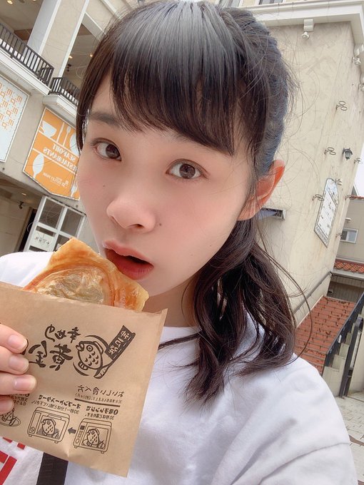 マリンピア神戸にある
「幸せの黄金鯛焼き」でたい焼き食べたよ～～～！！！
粒あんのやつ🦖
生地モチモチでめっちゃ美味しかった😋
#KOBerrieS
#神戸
#垂水区 https://t.co/85ywNAZqFe