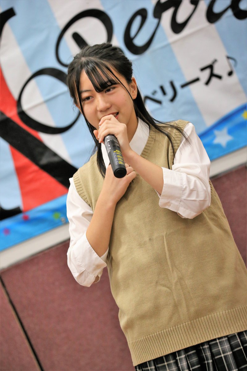 KOBerrieS りこりこ①2019.10.22コウベリ学園 番外編 制服SPLive#KOBerrieS https://t.co/RN4YmBpJ7t