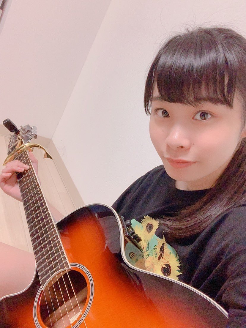 KOBerrieS 速報‼️本日の『ゆり ひめ はるSPライブ』にて大出姫花が、ねまきでギター🎸 #ねまギター を初披露致します🙌初ねまギターで、どんなソロ曲を歌ってくれるのでしょうか！？お楽しみにっ👍#KOBerrieS https://t.co/nP2Yck7Fde