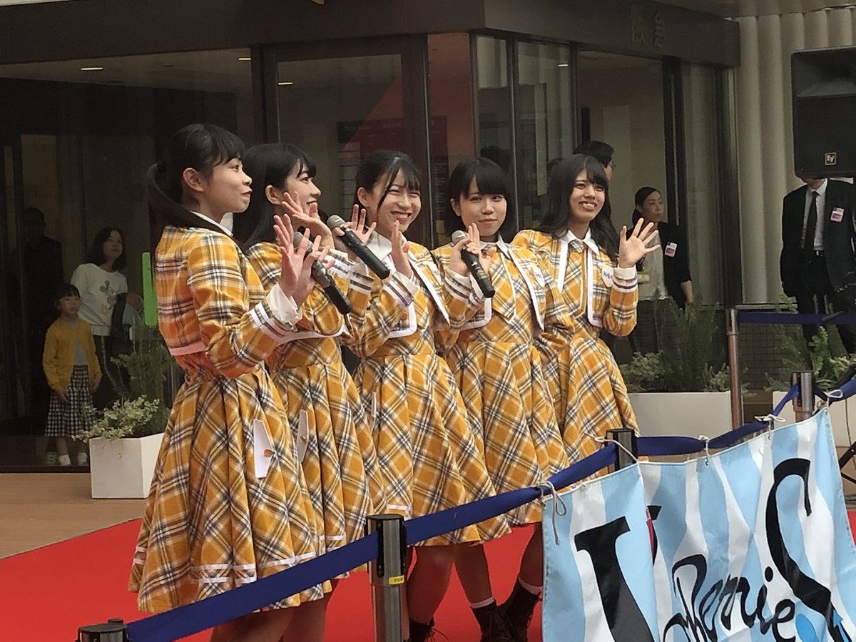 KOBerrieS KOBerrieS♪初めて生で見てみんな可愛かった！新曲もすごくいい曲でした！#KOBerrieS ♪ https://t.co/EcrLV4lWtj