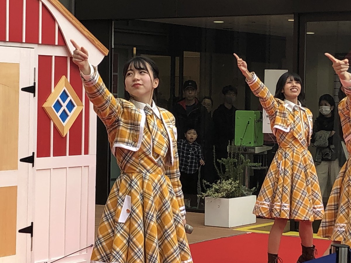 KOBerrieS KOBerrieS♪初めて生で見てみんな可愛かった！新曲もすごくいい曲でした！#KOBerrieS ♪ https://t.co/EcrLV4lWtj