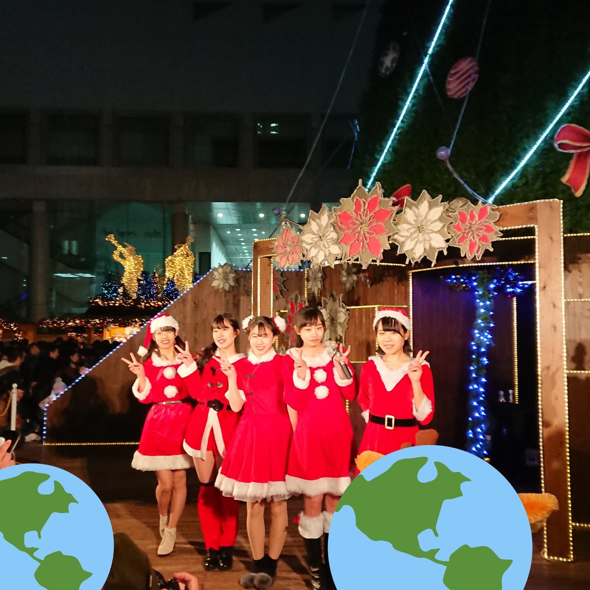 KOBerrieS ヲタクキタクチュウ🚃#KOBerrieS#ドイツクリスマスマーケット大阪2019８月竜王以来🙇底冷えの中、サンタ衣装でみんな頑張ってました👍かわいかった☺️🎅でもほんま、今夜は体暖めて、風邪ひかないようにしてください🙏新曲 #Yell君色の未来へ 聴けて嬉しかった☺️優しい勇気が出る曲です！ https://t.co/XvrGsg4T1n