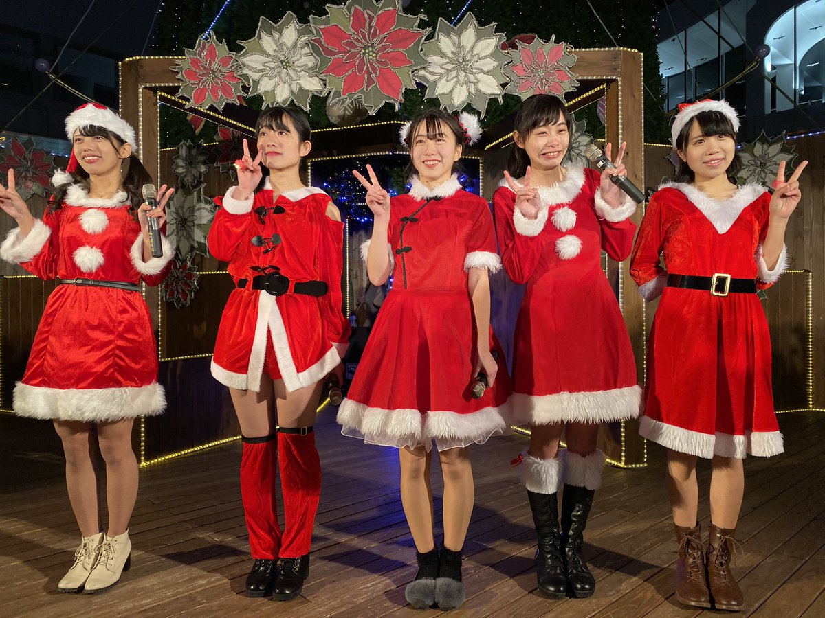 KOBerrieS KOBerrieS♪２部も、盛り上がって終了🎄#撮影タイム https://t.co/Yfbtf95SVz