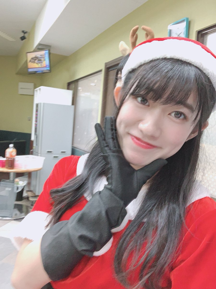 KOBerrieS 明日は理彩さんの最初で最後のソロコンサートです❤️⚠️時間は14時からに変更なってます！理彩さん自身も楽しんでファンの方達も最高の時間になる事間違いなしですよね✨#KOBerrieS♪ https://t.co/2Uj7NSOtUz https://t.co/359LLed7Up