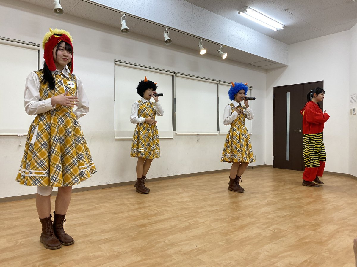 KOBerrieS KOBerrieS♪ライブスタート！👹 https://t.co/9Vqs1LIO9r