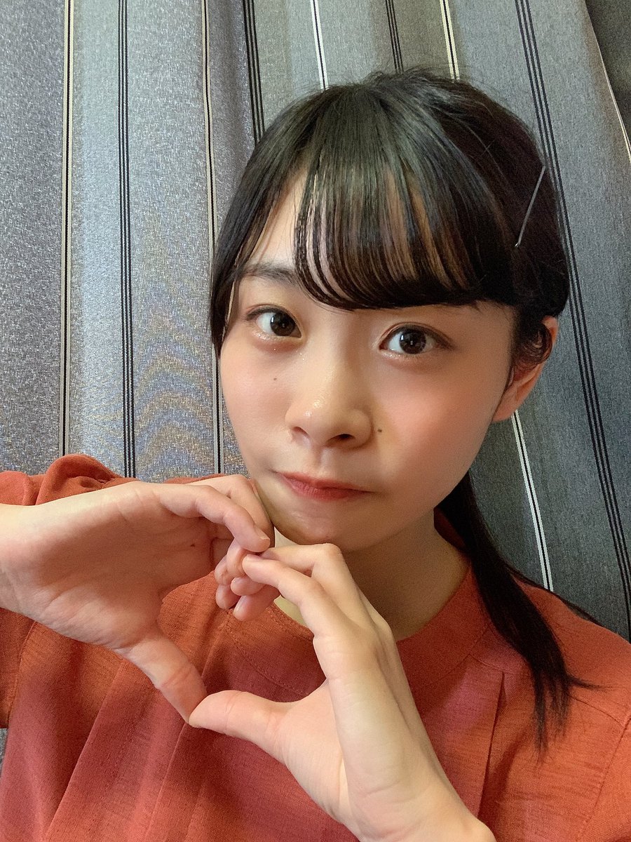 KOBerrieS おはよう☀昨日は、SHOWROOMありがとうございました！！！今日も1日頑張ろうね💪🏻💪🏻💪🏻💪🏻#KOBerrieS♪ https://t.co/SGZeJV5bw2