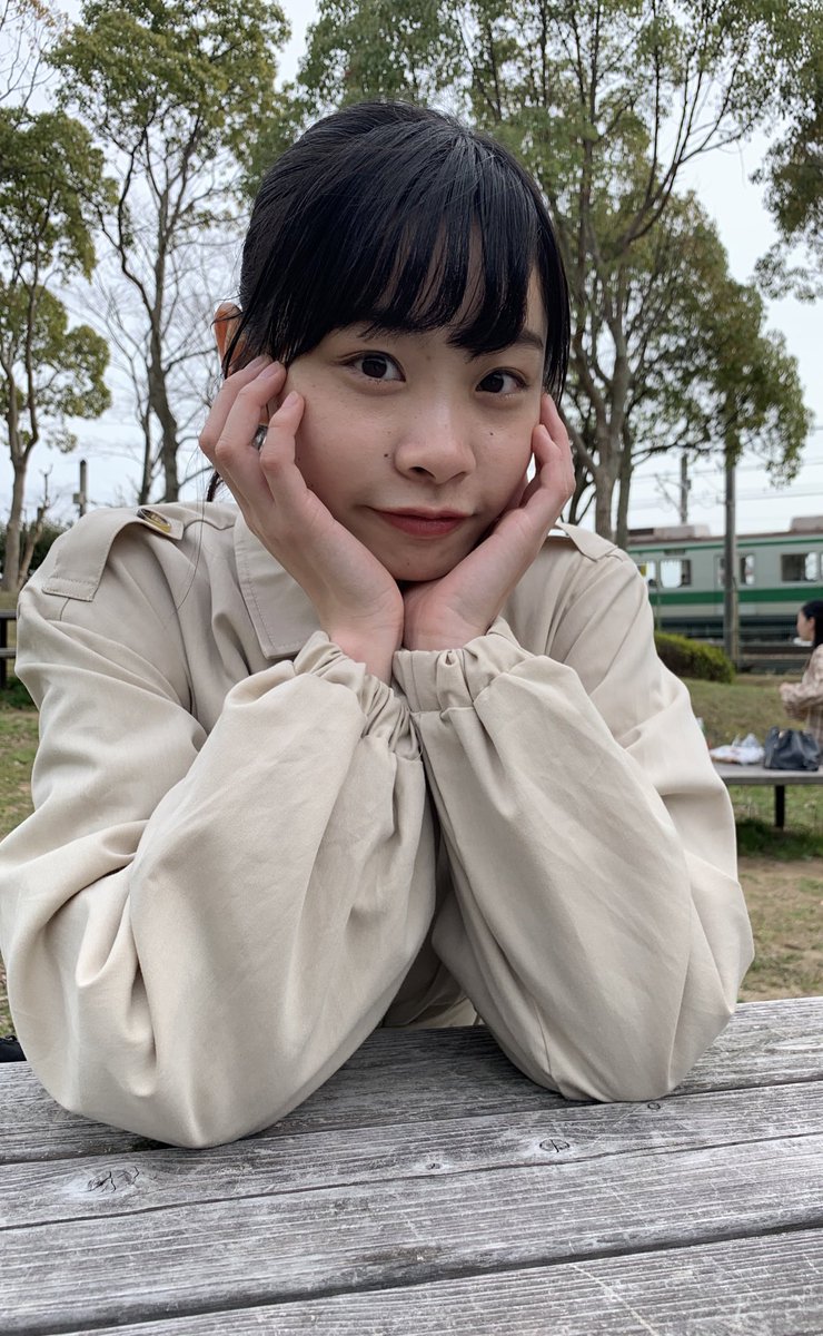 KOBerrieS おはようございます☀昨日はSHOWROOMありがとうございました！1時間あっという間だなぁ今日も1日頑張ろうね💪🏻#KOBerrieS♪ https://t.co/bJjKk7Q4JJ