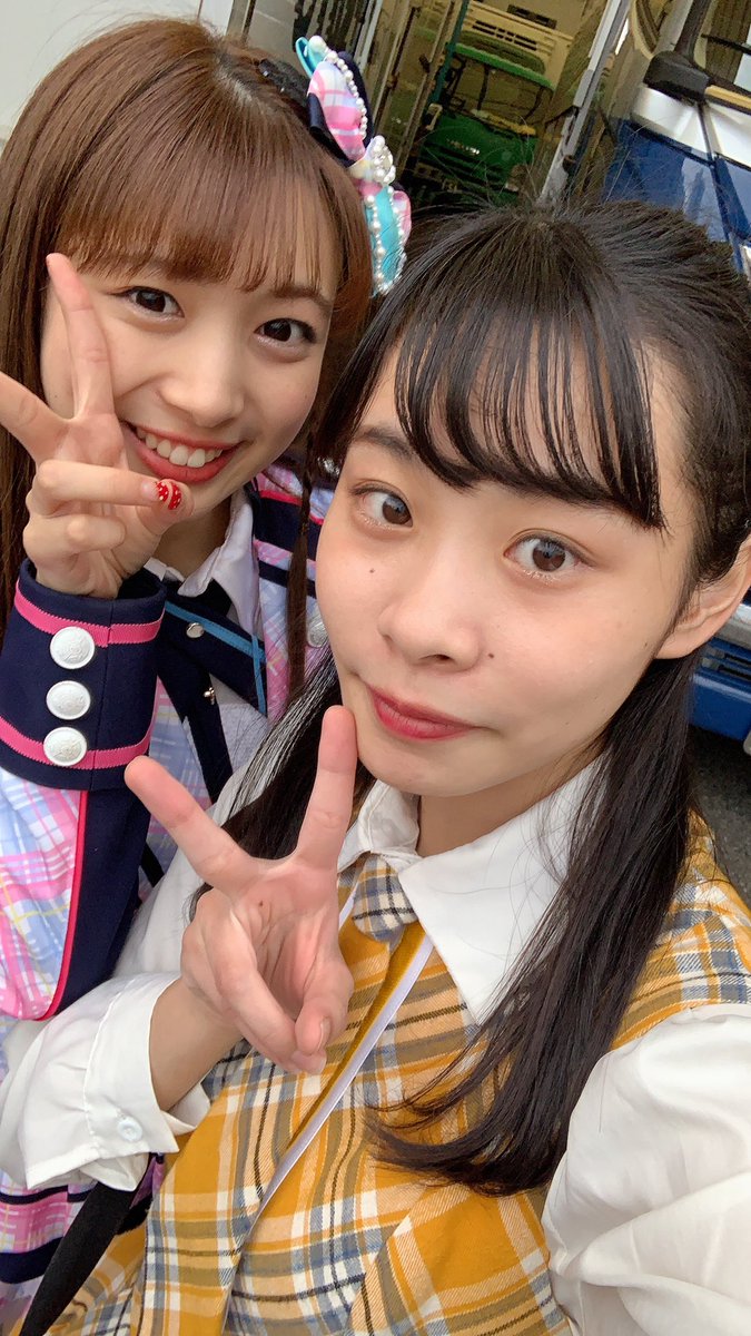 KOBerrieS 卒業前に麻里愛ちゃんとはるちゃんとお会いできて嬉しかったです💐✨✨@osu_hoshino @osu_haruka #KOBerrieS♪#おーえすゆー https://t.co/CFCGVEEBTX