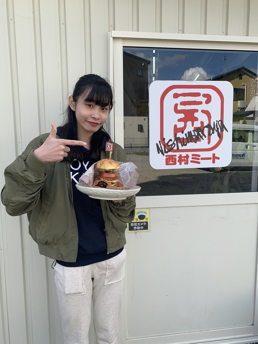 KOBerrieS おはようございます🍔🍔🍔今日も1日頑張ろうね！！！ https://t.co/QGEKLKQxv1