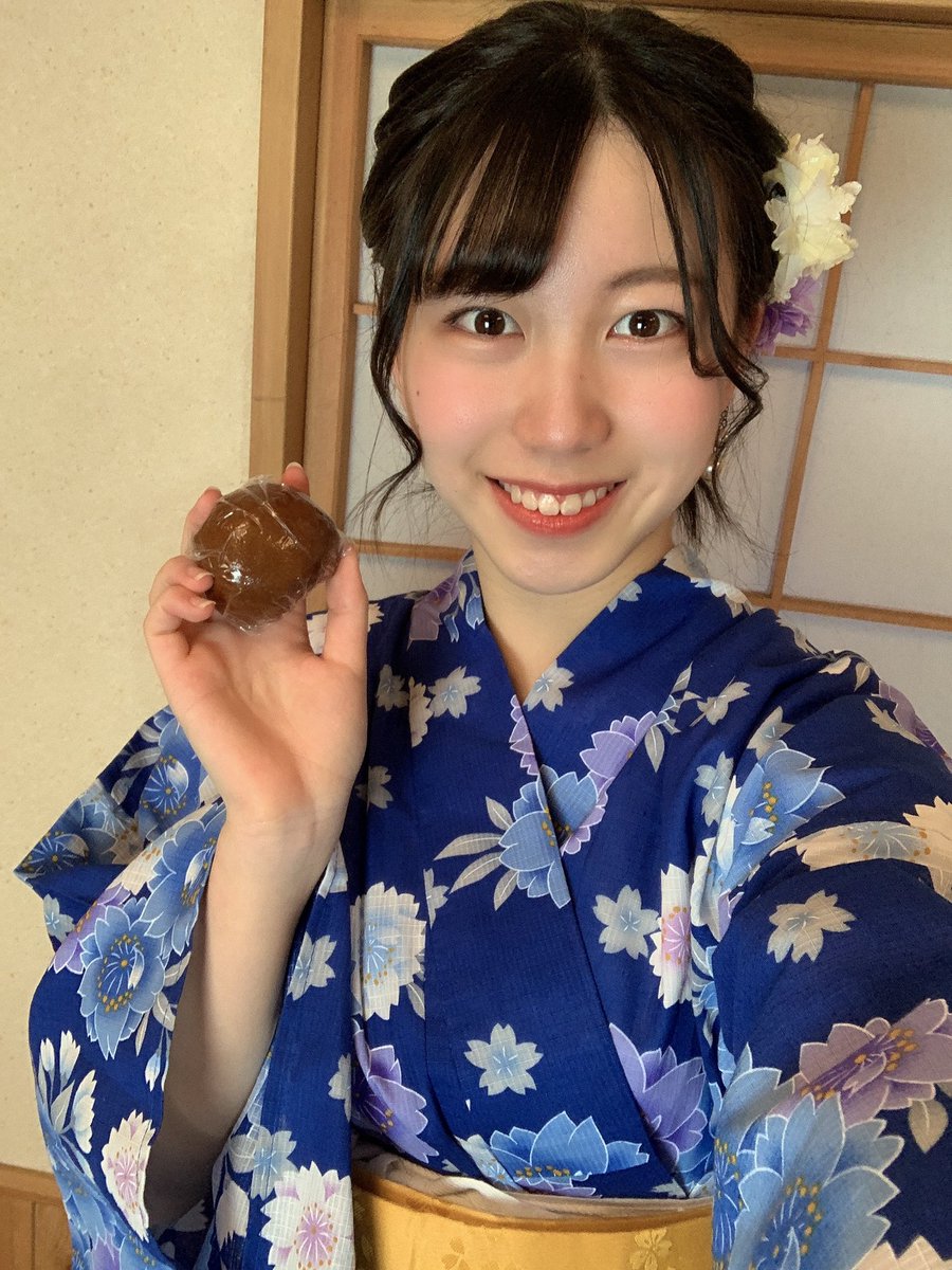 KOBerrieS 群馬県にある伊香保温泉の撮影が無事終了しました👀🌟紅葉の季節でもあり、めちゃめちゃ景色が綺麗でした😳🍁温泉街での思い出をたくさん話そうと思うのでInstagramのチェックもよろしくお願いします🥺関係者の皆様2日間ありがとうございました🙇🏻‍♀️#KOBerrieS♪ https://t.co/Igy5eHrcKt
