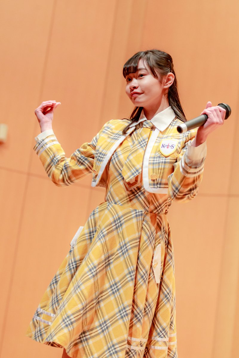 KOBerrieS 2021.01.01（金）KOBerrieS♪のミニライブ於：シーサイドホテル舞子ビラ　あじさいホール流れるような余裕を持ったダンスや澄んだ歌声の「ひめ」こと大出姫花さん#KOBerrieS #コウベリーズ #舞子ビラ #シーサイドホテル舞子ビラ神戸 #大出姫花 #ひめ https://t.co/dfdU2wccLx