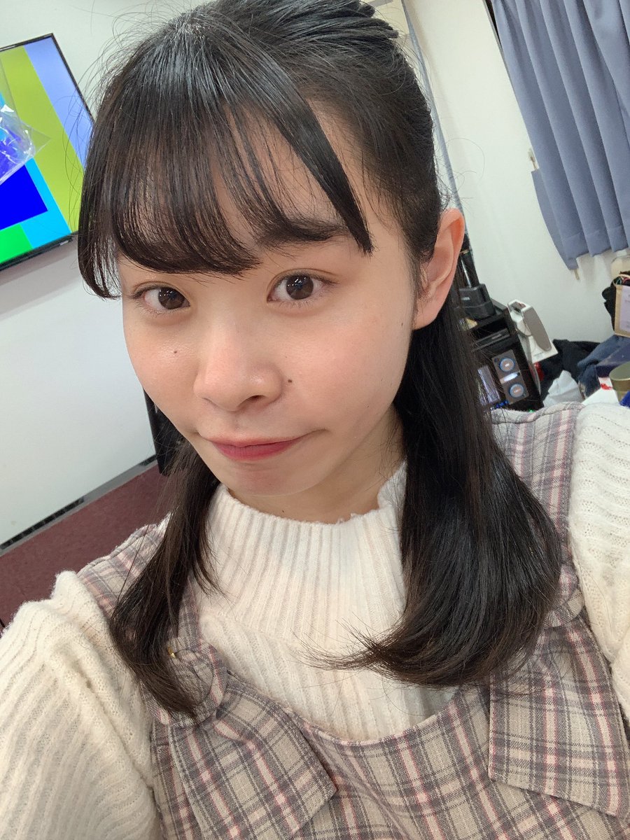KOBerrieS おはようございます💘今日はお部屋の片付けしながら　まったりする予定✌🏻 https://t.co/H6oRYCcBk1