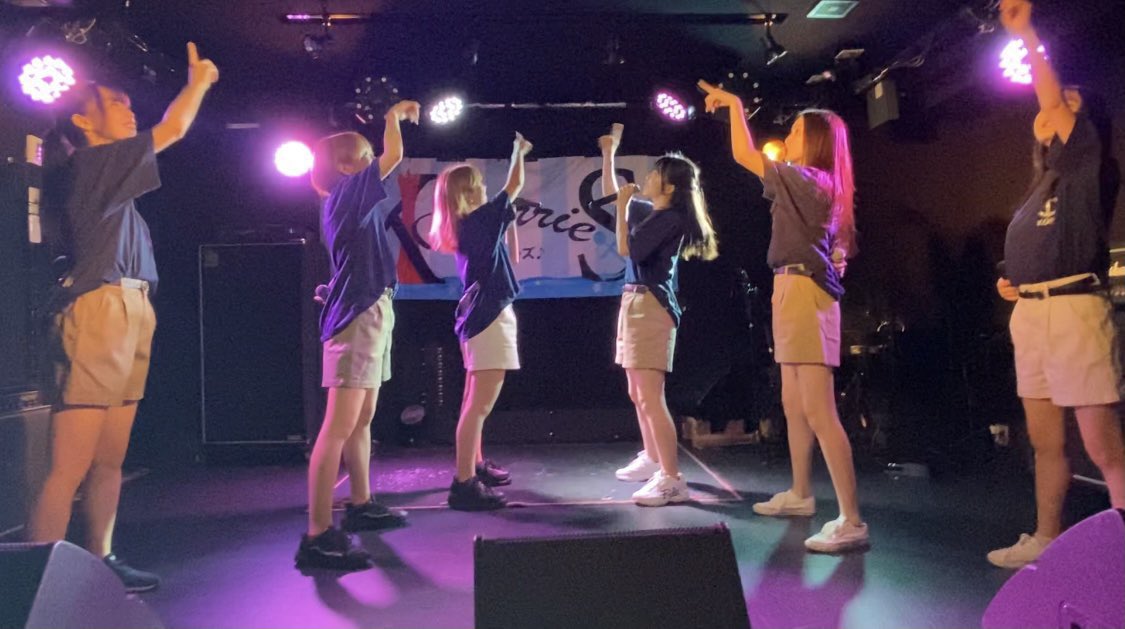 KOBerrieS 今週末の #コウベリ『コウベリ  神朝（かみあさ）LIVE 特別編  神昼ライブ in 三宮 246 STUDIO 』開催‼️https://t.co/feEmp99MbR毎回大人気の神朝LIVEの特別編!!!先着25名様となります🙇‍♂️📆9/19(日) ⏰12:00〜15:00💰¥2,000入場者特典あり🥖🍞🥪✨good afternoon!   good Live！ https://t.co/F0tCySupIY