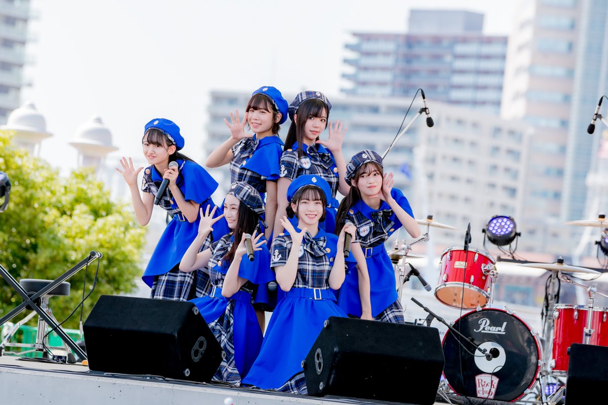 KOBerrieS 2021.10.03(日) MocchiFes（モッチフェス）2021於：メリケンパークメリケンパークに舞い降りた６人の天使たち。KOBerrieS♪（コウベリーズ）の小形優莉・花城沙弥・古川莉子・井上怜奈・廣瀬未沙・中家温香（順不同・敬称略）#MocchiFes2021 #モッチフェス #KOBerrieS #コウベリ #コウベリーズ https://t.co/mdfvRls29f