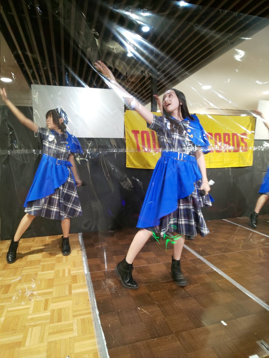 KOBerrieS 「はぴばむッ～peach～ Star☆T ／ KOBerrieS♪ ／ KiMiNiAiTAi」第一部リリイベに参加してきましたホームが大阪ではない両アーティストですが、素晴らしいパフォーマンスでした👍️KOBerrieSさんとても楽しめました✌️Star☆Tさんは静岡のイベントで名前は知ってましたので見れて良かった☺️ https://t.co/D2xWA9d3G6