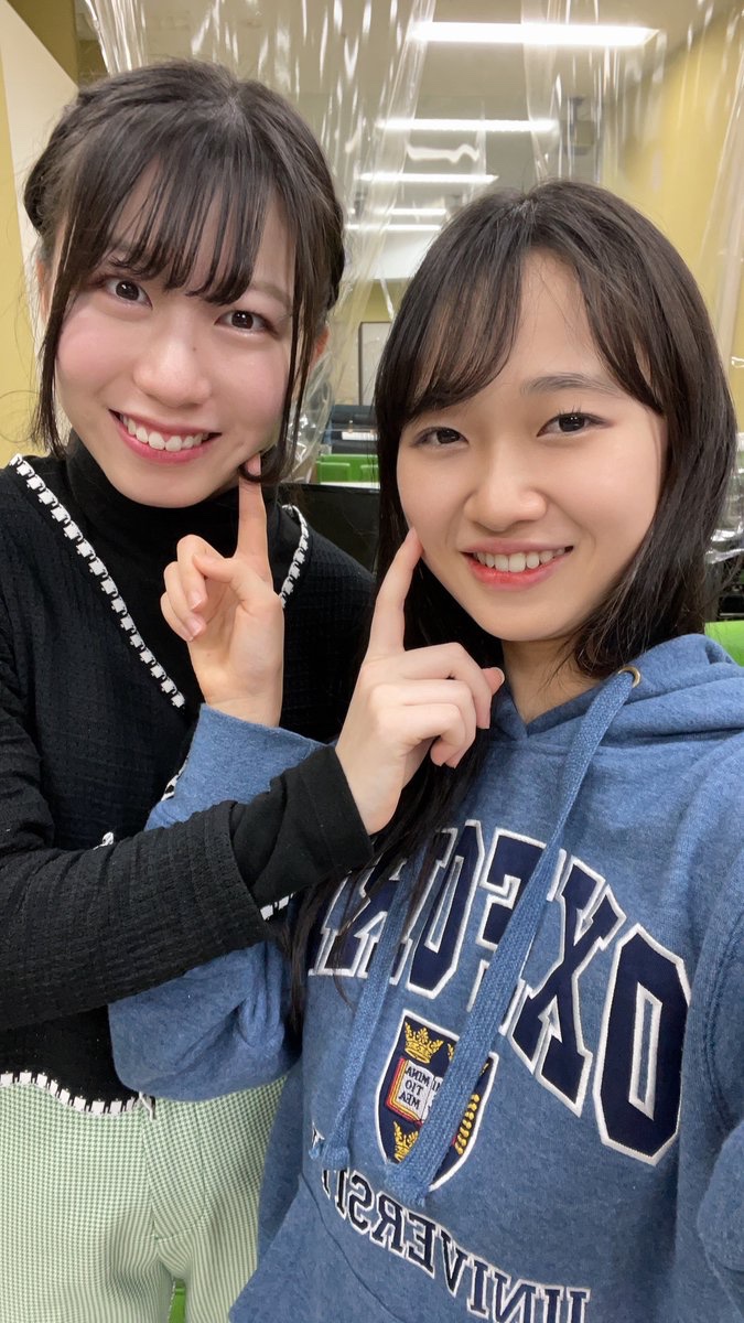 KOBerrieS おはようございます🕗11/28（日） は『第7回定期公演 リリ学×コウベリ ツーマンLIVE』です✨リリ学さんとコラボさせていただくのは初めてで緊張してます👀いつもとはまた違った素敵な時間を過ごすことが出来ればと思います🍀是非お越しください🐾#コウベリ https://t.co/tOswH9BR0k