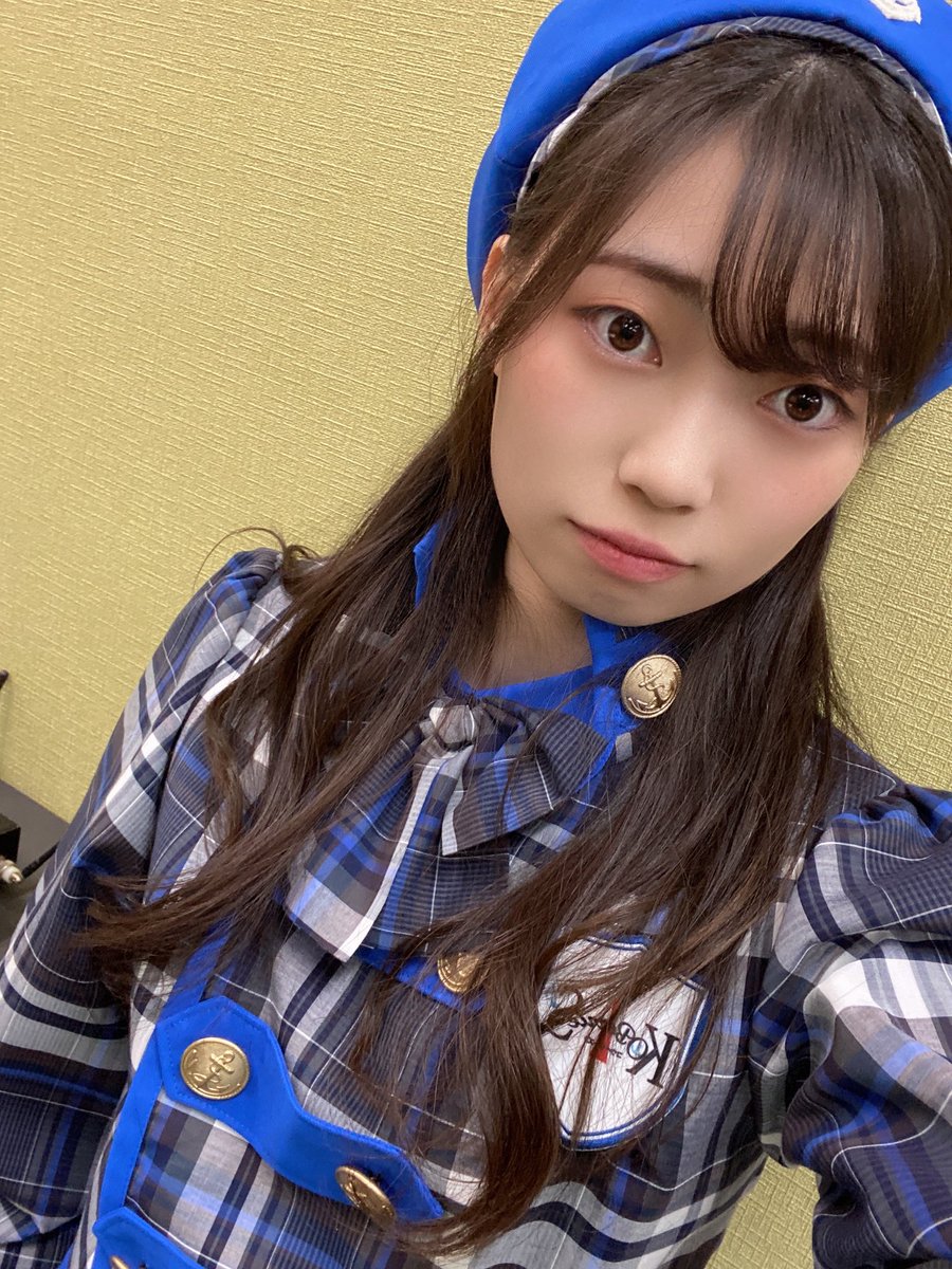 KOBerrieS おはようございます〜🤍改めて、昨日は緊急ライブにお越しくださり有難うございました🥺有限な時間を幸せで埋めつくしたいです🕊そして1週間の始まりです✨今日は実習着での演習なのできっと半袖は寒いだろうなと憂鬱な気分です、🧸💭自分のペースで頑張っていきましょう〜🕊#コウベリ https://t.co/1HEukQnYNW