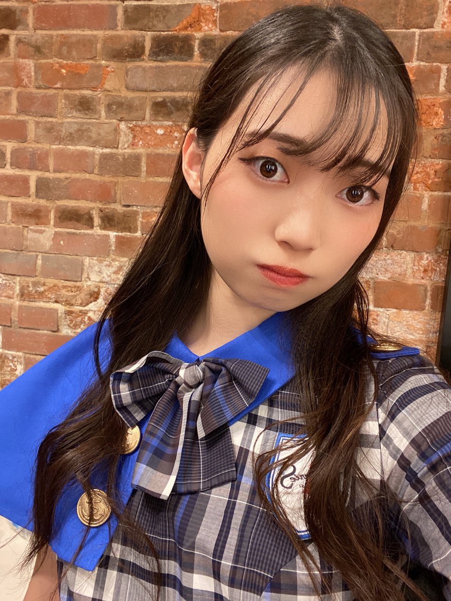 KOBerrieS お疲れ様です〜🤍今年最後の定期公演にお越し下さり有難うございました✨すごく楽しかったですし、今年の終わりを皆さんと過ごせて幸せです🥰本日はすごく寒かってので家でゆっくり温まってくださいね🧸💭#コウベリ https://t.co/5YnBME90Qu