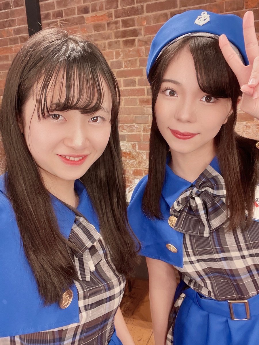 KOBerrieS 明日は『2022  New year Live』が246スタジオ三宮 さんにて行われます🎤沢山盛り上げましょうね〜😊2022年になってはじめて皆さんと会うことの出来ることがとても楽しみです💕🤭お待ちしてます🍀#コウベリ https://t.co/71MP0dPhuF