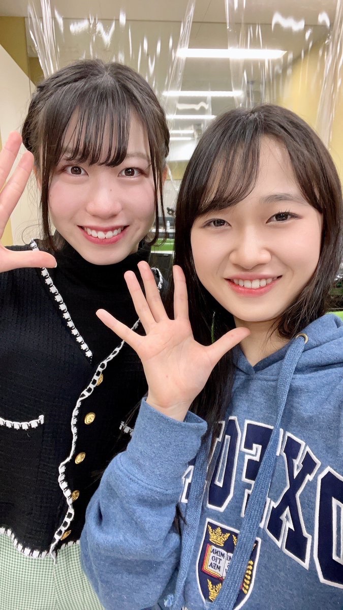 KOBerrieS おはようございます✨火曜日の朝です😊今日からお仕事や学校が始まる方も多そうですね👀2022年も充実した一年にしましょうね〜💐それではお気をつけて行ってらっしゃ〜い👋🏻#コウベリ https://t.co/hzKUTbGjJv