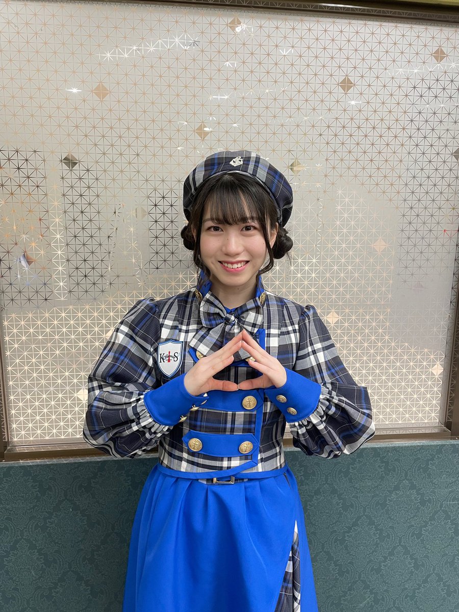 KOBerrieS こんばんわ〜🌝共通テスト無事終わりました🥲✌🏻明日はいよいよOS☆Uさんとのツーマンライブ、そして私の生誕祭『古川 莉子18歳になりました❕～あなたの思い出に写ルンです📸～』が開催されます🥺皆さんとお久しぶりにお会いできるのが楽しみです😳🙏🏻お待ちしてます〜！！💙#コウベリ https://t.co/KAPfmonHzu