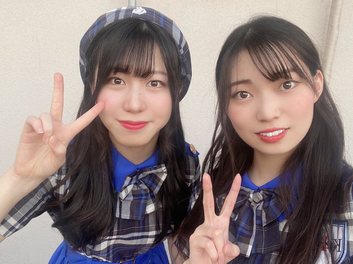 廣瀬未沙(みーちゃん)の画像 KOBerrieS お疲れ様です〜🤍本日はOS☆Uさんとのツーマンライブと莉子さんの生誕祭がありましたね✨どうでしたか〜？？？莉子さんのドレス姿可愛かったですし、OS☆Uさんもわざわざ名古屋から来て下さって本当に有難うございました😭感想をコメントで教えていただけると嬉しいです💙🤍#コウベリ https://t.co/kcIlUWYjOU