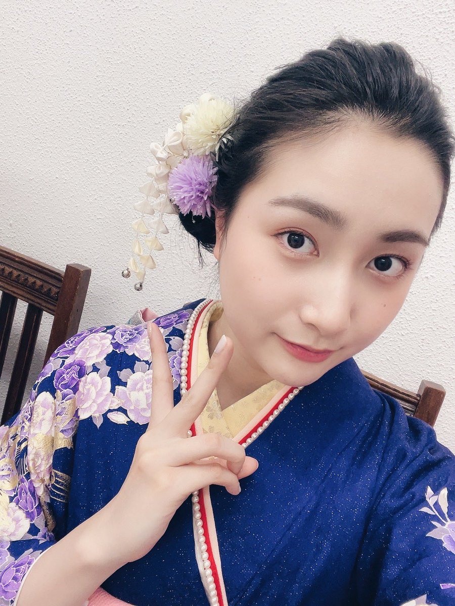 KOBerrieS 1/22(土)に行われる、私の生誕祭まであと3日です💜場所 - ̗̀ 三宮246Studioさん  ̖́-時間 - ̗̀ 14:30から  ̖́-リアル誕生日は20日なので、ついに明日20歳になります！最初のLIVEで生誕祭をさせて頂けることが光栄です😭✨予定空いてる方はぜひお越しください！よろしくお願いします🕊💜 https://t.co/7Sfxun8xjV