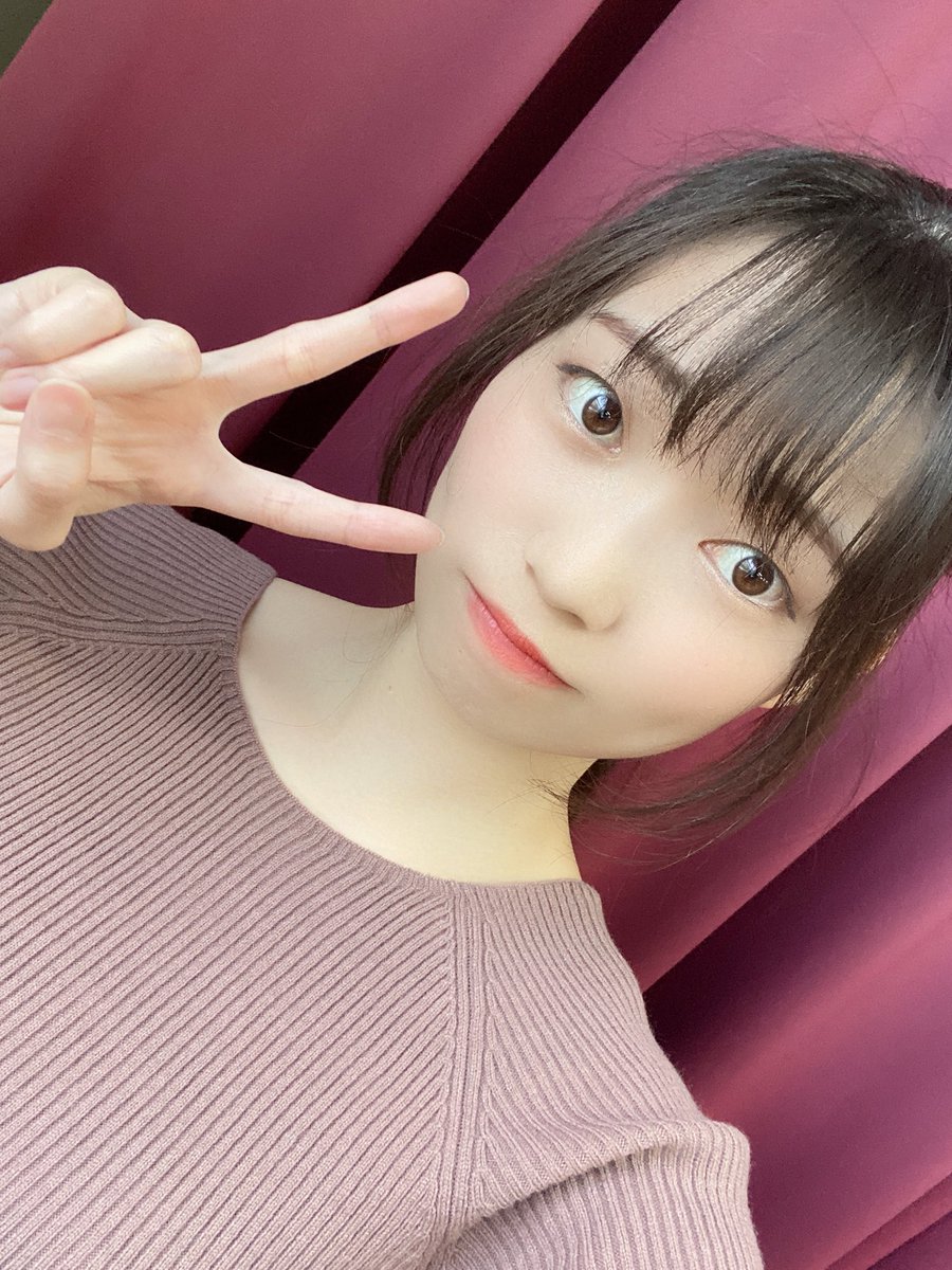 廣瀬未沙(みーちゃん)の画像 KOBerrieS おはようございます〜🤍コウベリ歌謡祭にお越しくださり有難うございました〜✨皆さんの歌声の中に先輩方の卒業に対する想いも一緒に込められているように感じました🕊本日は15:00〜新長田にてファンミーティングが行われるので是非お越しください🧸💭#コウベリ https://t.co/7wn4feX6rw