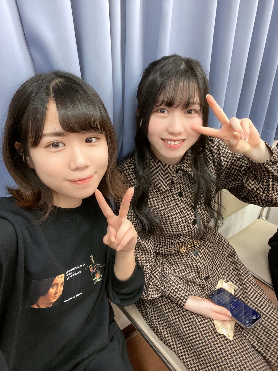 KOBerrieS ファンミーティングありがとうございました🥺🤍フラッグのサプライズほんまに感動したし、嬉しかったです😭ありがとう、愛がめっちゃ伝わりました😖🖤いよいよ明日になりました 💌卒業コンサートみんなでめいっぱい楽しもうね😉⚪️最高の日にするぞーー！！ https://t.co/zubhNourQ0