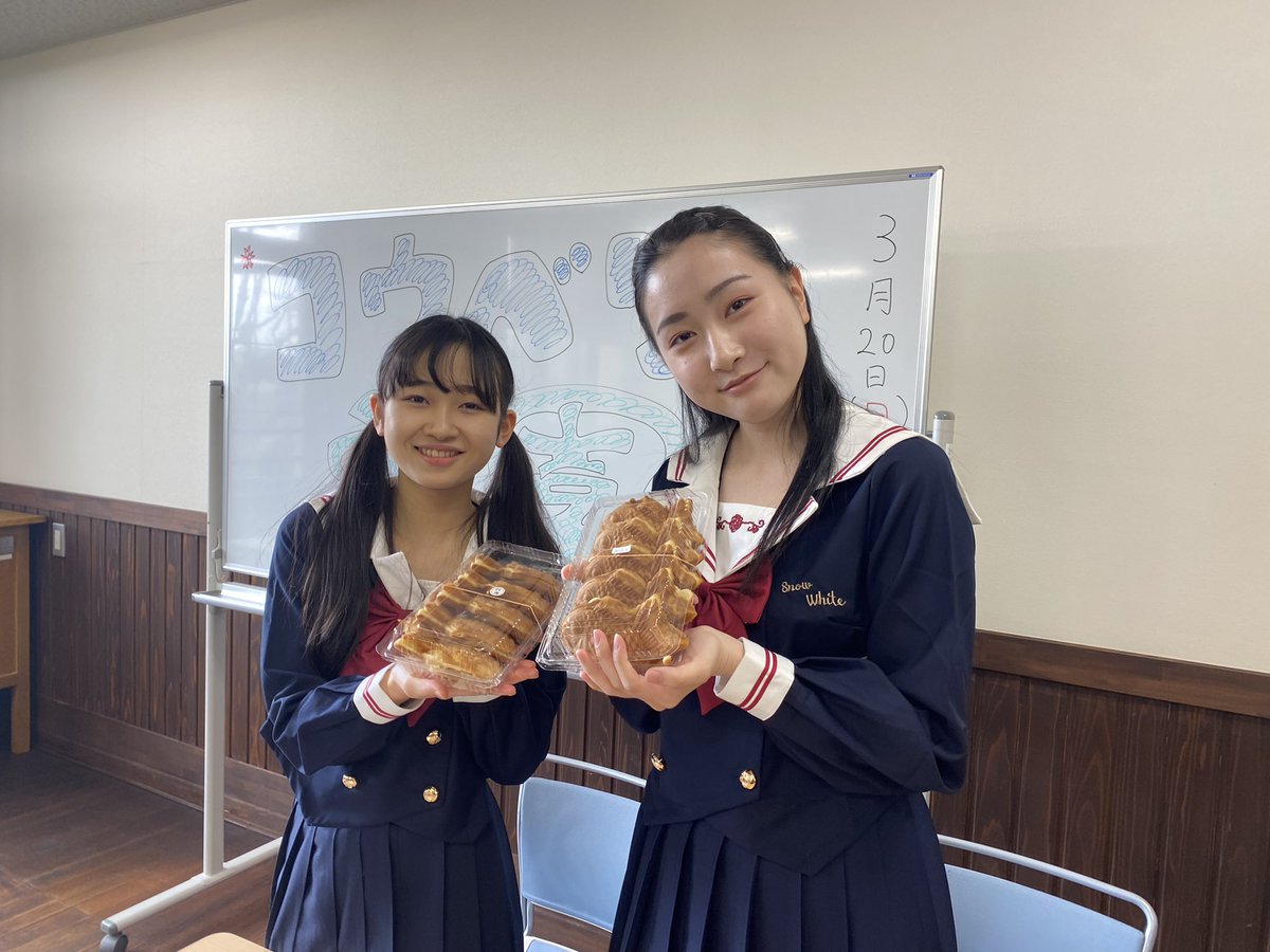 KOBerrieS 0320『#コウベリ 学園 ちょっと早めの新学期』にご来場頂いた皆様有難うございました🙋‍♀️世界の国旗🏳️‍🌈当てクイズやコウベリイントロドンゲームなど授業も盛り上がりました👏また新学期から制服も新しくなりファンの方々にも大好評でした💓来月もさらにパワーUPして開催しますので是非お越し下さい❣️ https://t.co/fphy0NUL9O