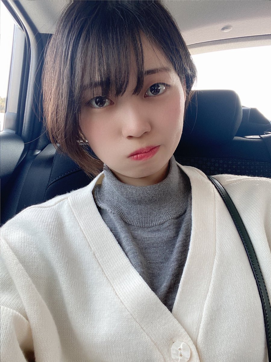 廣瀬未沙(みーちゃん)の画像 KOBerrieS お疲れ様です〜🤍公式配信有難うございました✨皆さんのおかげでミッションクリア、そしてハート対決も2回連続1位になることができました😭本当に有難うございました！明日は9:00〜9:30SHOWROOM20:30〜21:30 マシェバラ21:30〜21:59 SHOWROOMの予定です✨お時間ある方は是非お越し下さい🥺 https://t.co/pmdreoceDV