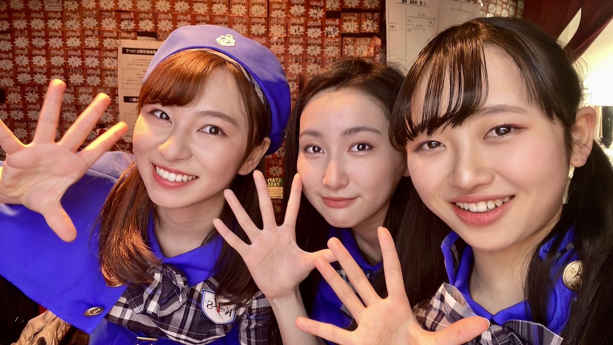 KOBerrieS お疲れ様です〜😊明日は… 14:00/16:00 『コウベリ マンスリーサタデーフリーライブ in 大正筋商店街』です💭商店街でのライブ、とても楽しみです〜🫧皆さんと今週もお会いできることをとっても楽しみにしています🫰🏻💕#コウベリ https://t.co/Q4DzyUefmo