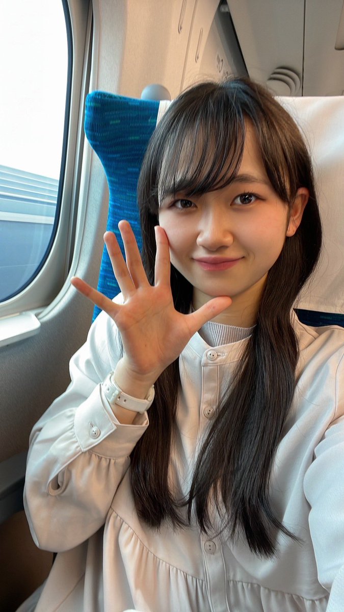 KOBerrieS 0416開催の熊本地震復興支援ライブ。#中家温香 も熊本に向かって出発致しました🙋‍♀️明日の復興支援ライブに向かってモチベ高く頑張ります!!!#コウベリ https://t.co/kuTtJdgHcO