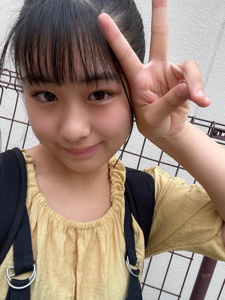 KOBerrieS こんばんは🌷お仕事、学校お疲れ様です！今日は授業でノコギリを使いました〜🪚上手に木を切るのがすごく難しかったです…😵‍💫次は上手にノコギリ使えるように頑張りたいな〜( ¨̮ ) https://t.co/UsiD3GltwB