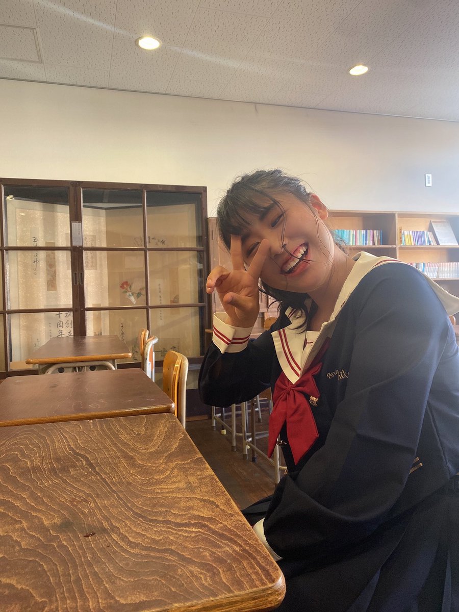 KOBerrieS りん〜💜💜お誕生日おめでとう🎂今は活動休止しているからなかなか会えないのがとても悲しい😭17歳もいい年にしてね！！大好きよ〜💜🤍💜🤍撮られることが恥ずかしそうな姿もかわいい😍今日イベントに足を運んでくださる皆様、私の分までたくさんりんのお祝いお願いします〜✨#コウベリ https://t.co/EELehLA5fb
