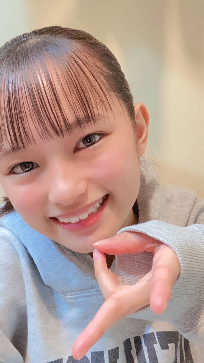 城尾ちゅら(ちゅららん)の画像 KOBerrieS こんにちはー！☀️🌱ここだけの話🤫🫦ギャルピがこれ（1枚目）やと知る前はこれ（2枚目）やと思ってました！( ᵒ̵̶̷᷄ ˙̫̮ ˂̶᷅ )小さい頃、世界=日本やと勘違いしてたみたいな…？笑 https://t.co/6l2yVMPB29