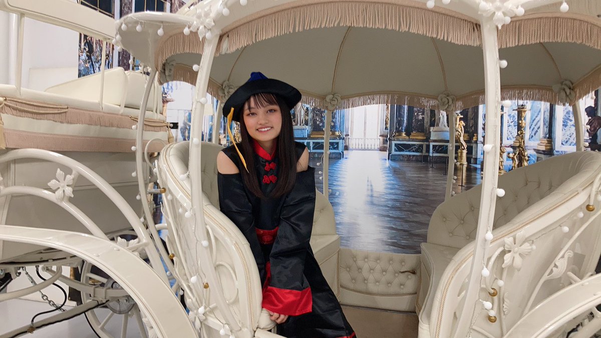 城尾ちゅら(ちゅららん)の画像 KOBerrieS こんばんは〜！🌙*ﾟ今日は、『KOBerrieS♪ ハロウィン🎃Special撮影会📸』にお越し下さり、ありがとうございました！日本にひとつだけの馬車の前での撮影…！✨めっちゃ素敵でした！！未沙さんも久しぶりに撮らせて頂けて、嬉しかったです！😖💓髪の毛下ろしたキョンシー…☆ミ#コウベリ https://t.co/tGcba3txYY