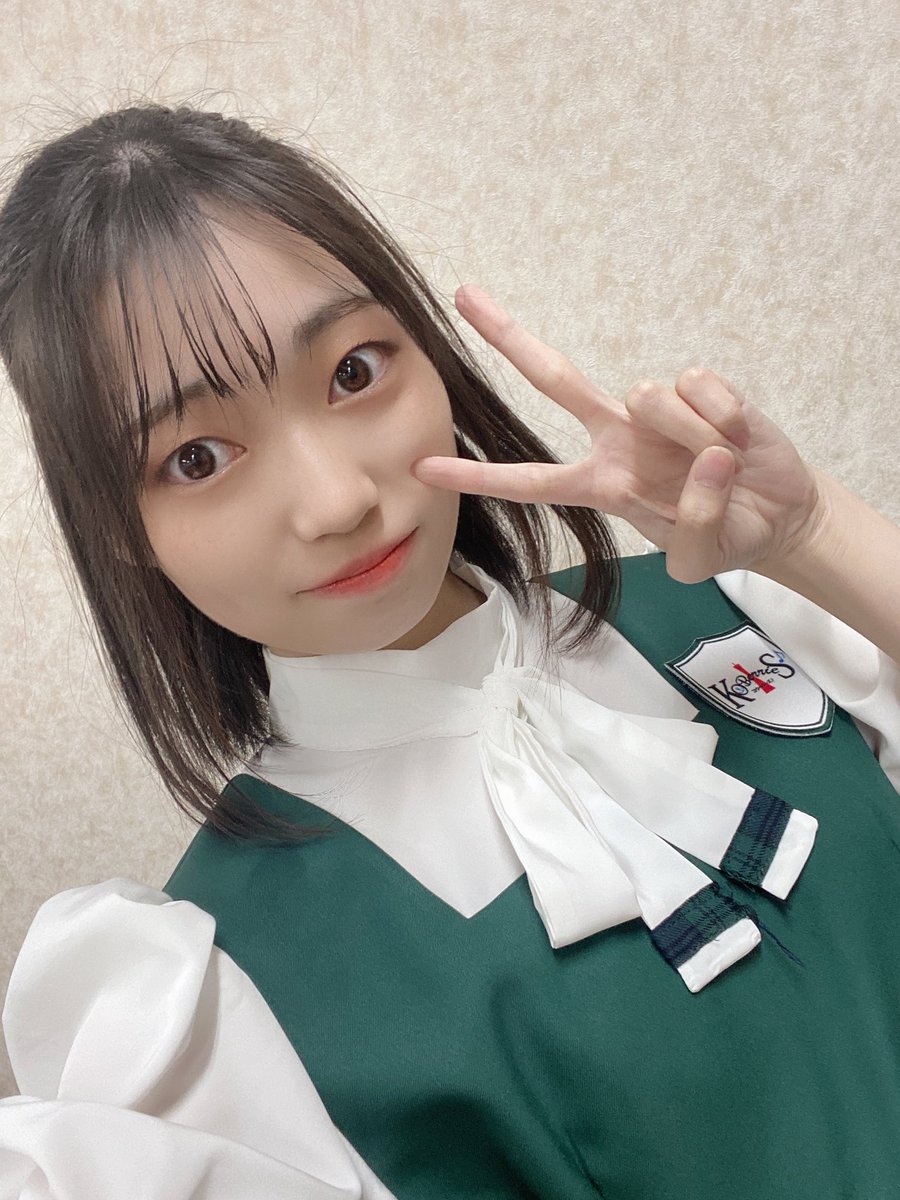 廣瀬未沙(みーちゃん)の画像 KOBerrieS こんにちは〜✨いよいよ本日ファンキーバナナさん一日店長させていただきます〜！！！飲食店バイト経験あまりないのですごくドキドキです💓是非元町までお越しください🕊#コウベリ https://t.co/zBX7ivDhnt