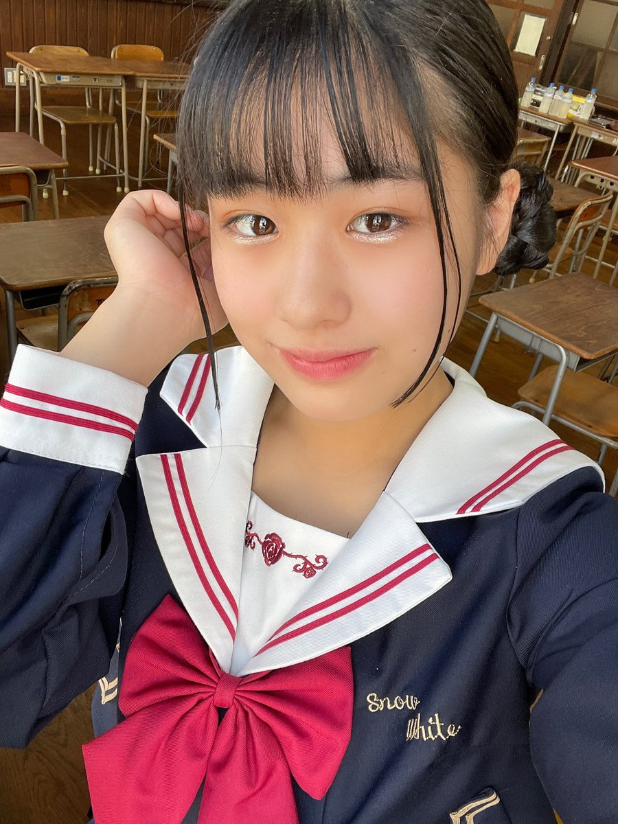 KOBerrieS こんばんは🌟今日も1日お疲れ様です！！来週から修学旅行に行ってきます🍜めちゃめちゃ楽しみだ😳💕計画立てるだけで楽しすぎて大はしゃぎです😂さて、りんはどこに行くでしょう？？予想していただきたいです〜🤭 https://t.co/CCZEPeJdQh
