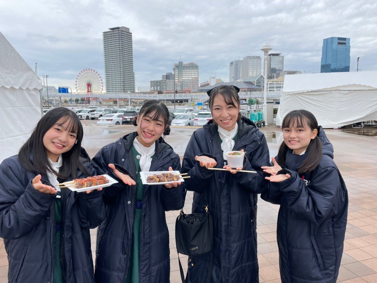 KOBerrieS 『VIVA!い･の･ち 〜私たちには守る命がある〜』にお越しくださりありがとうございます！！ライブでたくさんの方が手拍子してくださったり、一緒に踊ってくださっててすごく嬉しかったです🫧ライブ前にいただいた神戸甲南ライオンズクラブさんの牛串焼きがめっちゃ美味しかったです😋💕#コウベリ https://t.co/lwMH5kbBw7
