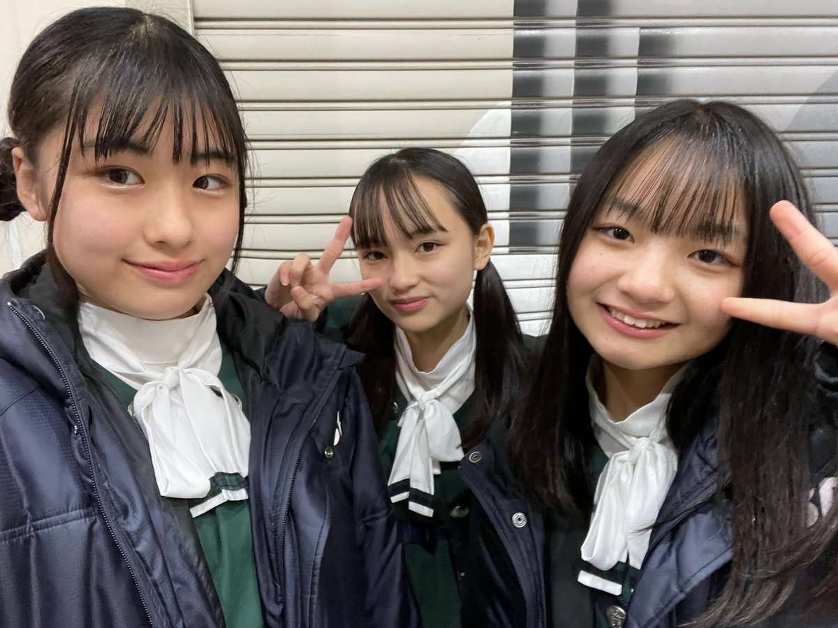 城尾ちゅら(ちゅららん)の画像 KOBerrieS 『マンスリーサタデーフリーライブ in大正筋商店街』にお越しくださりありがとうございます!このイベントを通してコウベリの事を知ってくださる方がいたり､声をかけてくださるのがとても嬉しいです🥰自分の地元で毎月ライブ出来るのが本当にありがたいなと思って､感謝でいっぱいです🫧#コウベリ https://t.co/XivuQ7IE6y