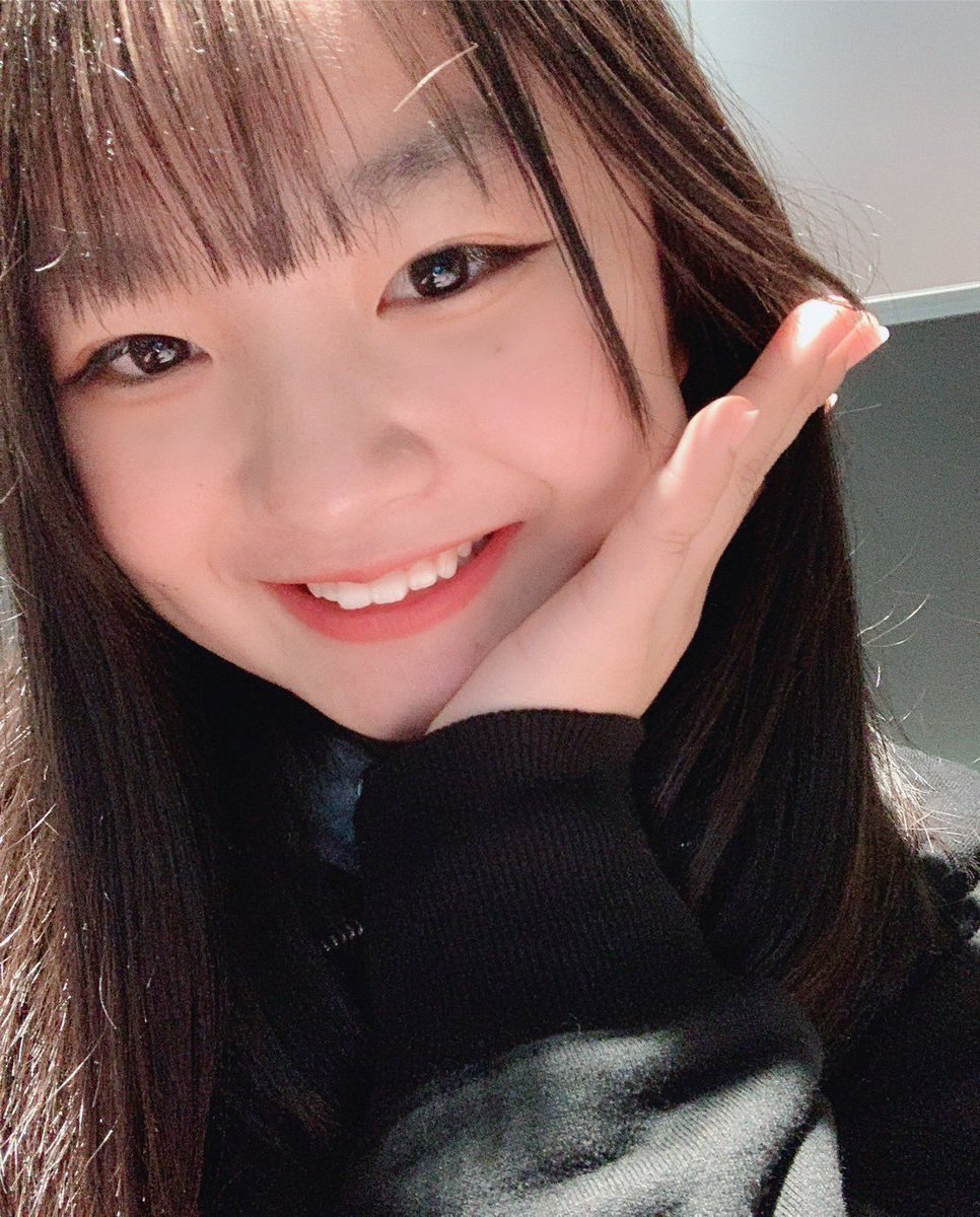 KOBerrieS こんばんはー👻昨日お化けと戦う夢を見たんです‥全力で、私は戦おうとするんですけどいくら戦っても全然当たらなくって、私ばっか殴られて夢やのに痛かったです。私はよく現実か夢かわからなくなることがあるんですけどなったことありますか?？教えてください👂#コウベリ https://t.co/0lw773EHfN