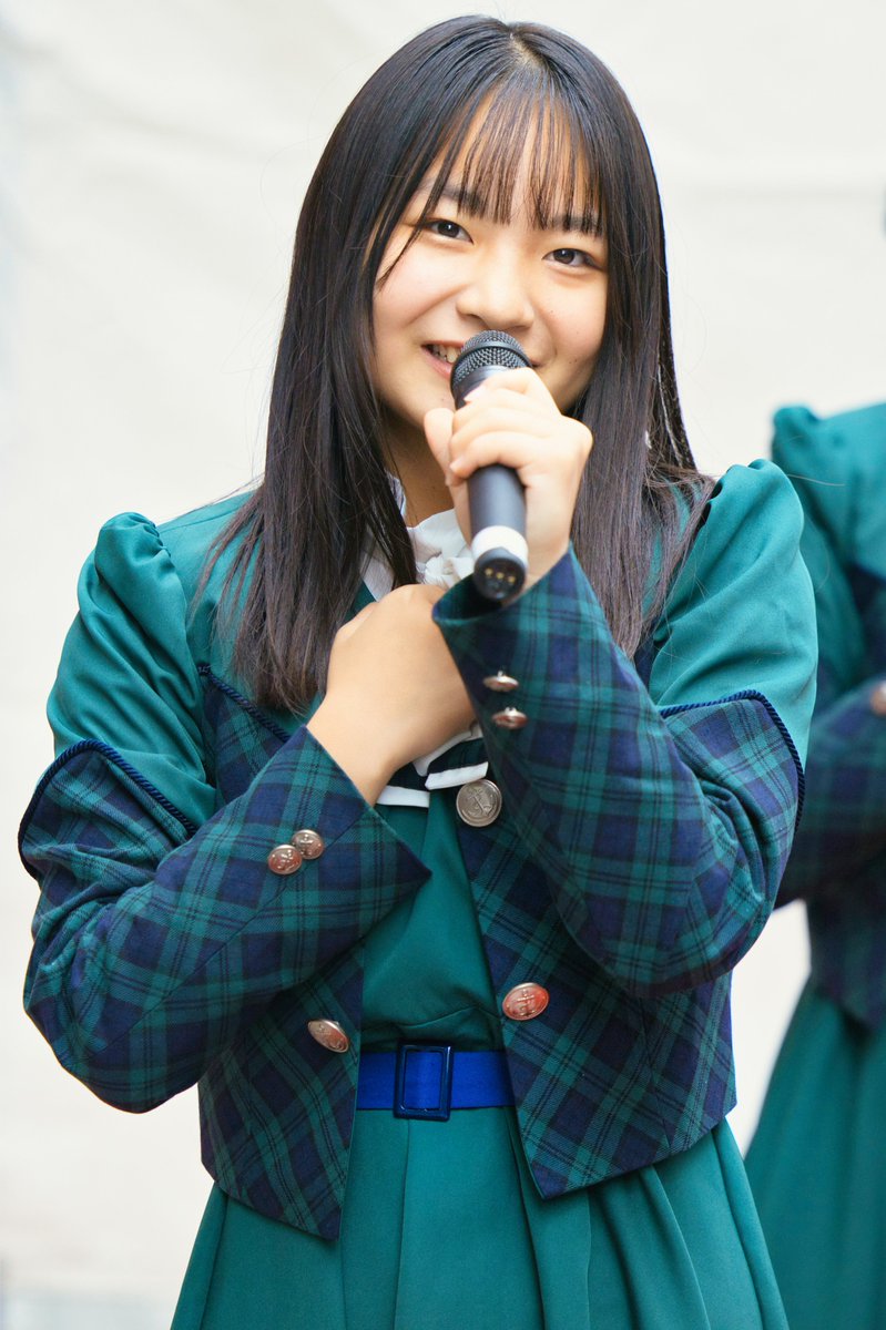 KOBerrieS KOBerrieS♪　稲村真琴さん凛ちゃんの同じ学校のお友達なんですね。まだまだ伸びしろあると感じました。2022.12.4 新開地冬まつり2022#コウベリ#KOBerrieS https://t.co/FAUvf62cY2